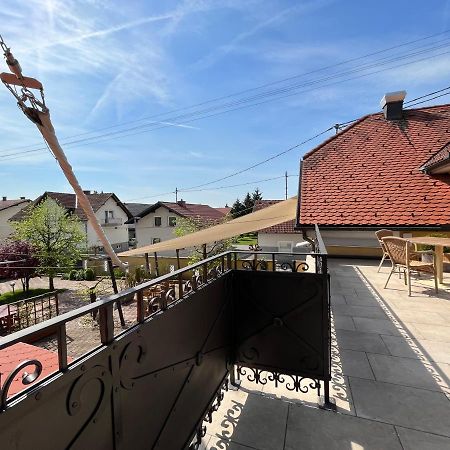 Penzion Repansek Radomlje ภายนอก รูปภาพ